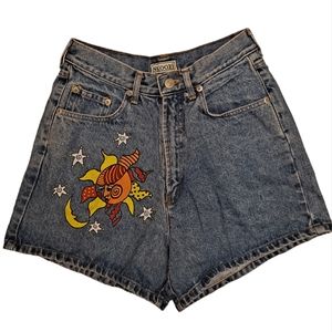 Vintage Skoozi High Waist blue denim jean shorts with painted sun